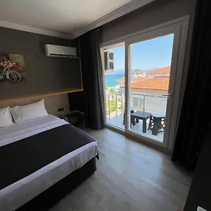 grand-faik-hotel.hotelsofizmir.com/