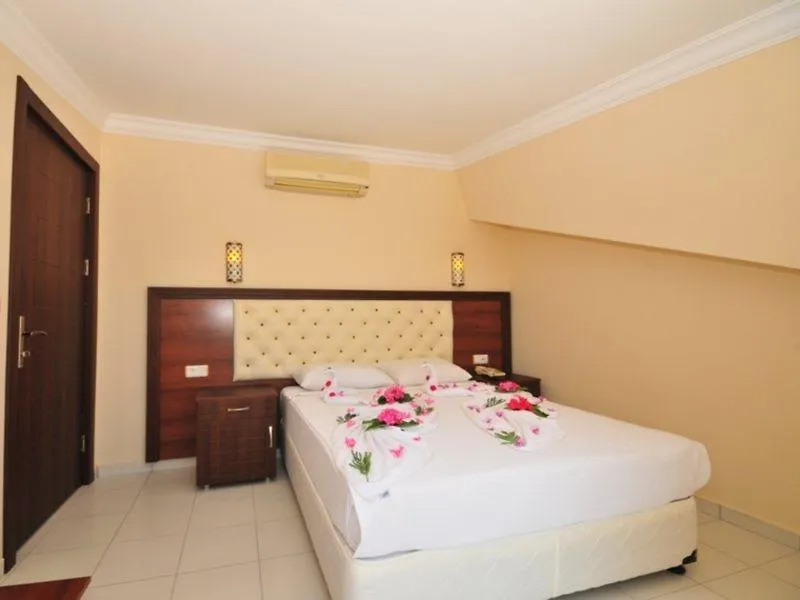 Ozturk Apart Hotel Marmaris 2*,